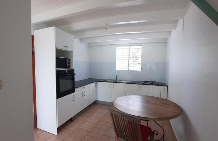 LOCATION maison F4 St-Claude