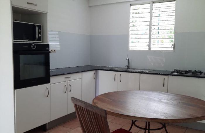 LOCATION maison F4 St-Claude