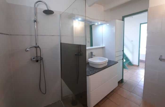 LOCATION maison F4 St-Claude