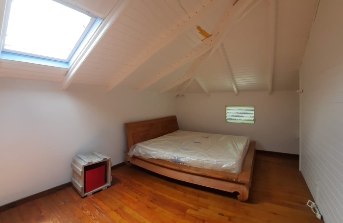 LOCATION maison F4 St-Claude