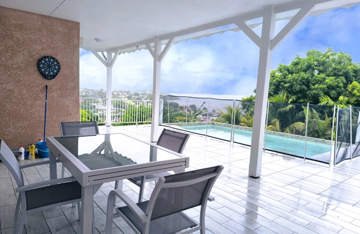 Location Maison 97170