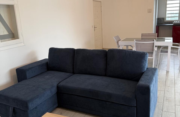 LOCATION Villa F5 avec PISCINE &agrave; Petit-Bourg VUE MER