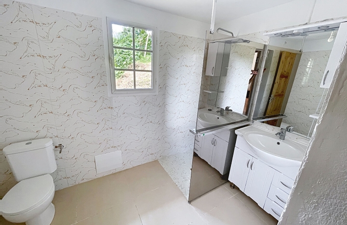 Location Maison 122m&sup2; 4 pi&egrave;ces Saint Claude