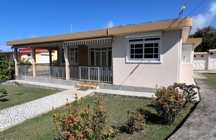 Maison r&eacute;nov&eacute;e 3 chambres au Moule