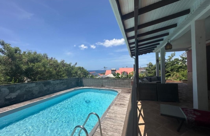 Vente Maison 200m&sup2; 5 pièces Basse-Terre