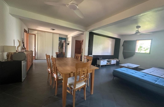 Vente Maison 200m&sup2; 5 pièces Basse-Terre