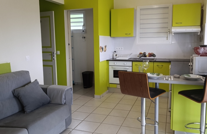 Pointe-Noire :Investissement rare &agrave; 5 logements, calme absolu