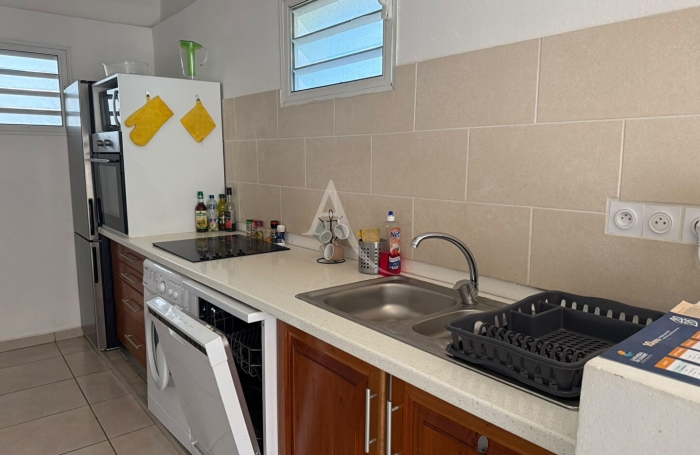Vente Maison 82m&sup2; 4 pi&egrave;ces Gosier