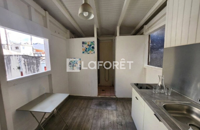 Vente Immeuble 160m&sup2; Pointe-&agrave;-Pitre
