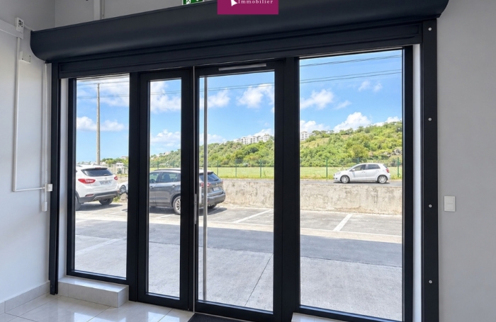 Location Local commercial 97123