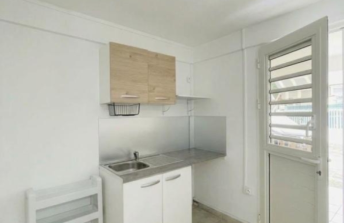 Location Appartement 43.18m&sup2; 3 pièces Les Abymes