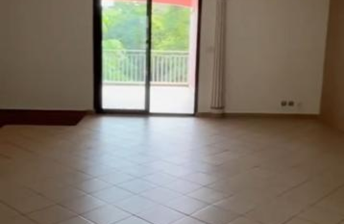 Location Appartement 160m&sup2; 5 pièces Morne &agrave; l'eau