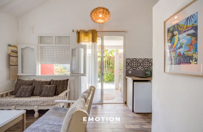 Ensemble immobilier   4 g&icirc;tes meubl&eacute;s   Piscine - Sainte-Anne