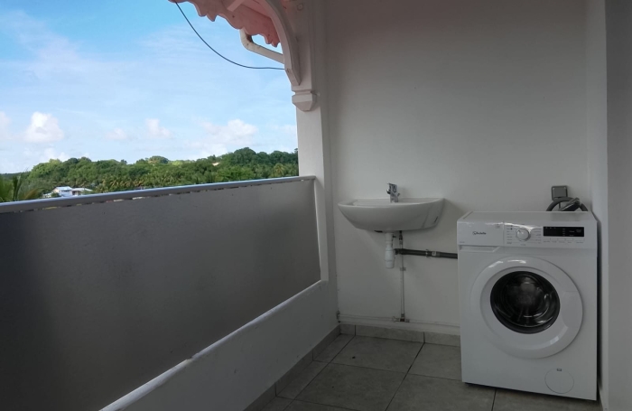 Location Appartement 45.00m&sup2; 2 pièces Les Abymes