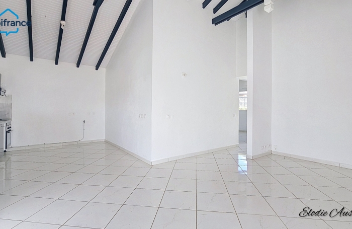 Location Appartement 87m&sup2; 4 pièces Petit-Bourg