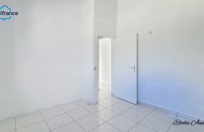 Location Appartement 87m&sup2; 4 pièces Petit-Bourg