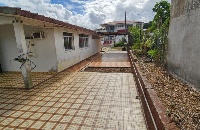 Vente Maison 96.45m&sup2; 3 pièces Lamentin