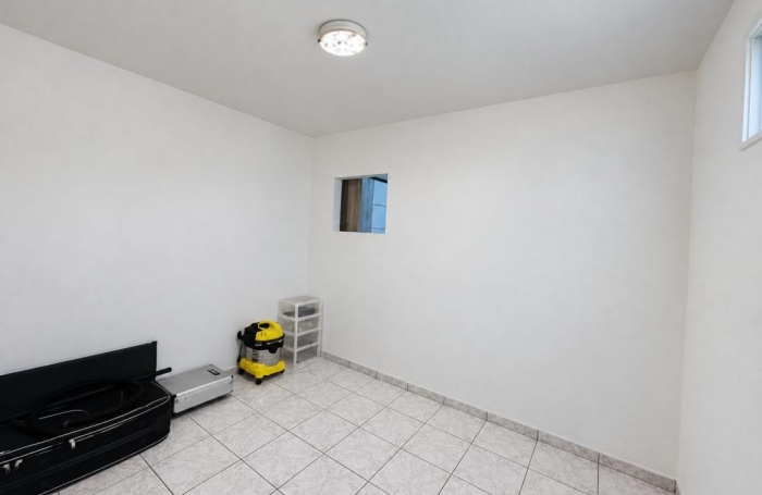 Vente Maison 147m&sup2; 5 pièces Les Abymes