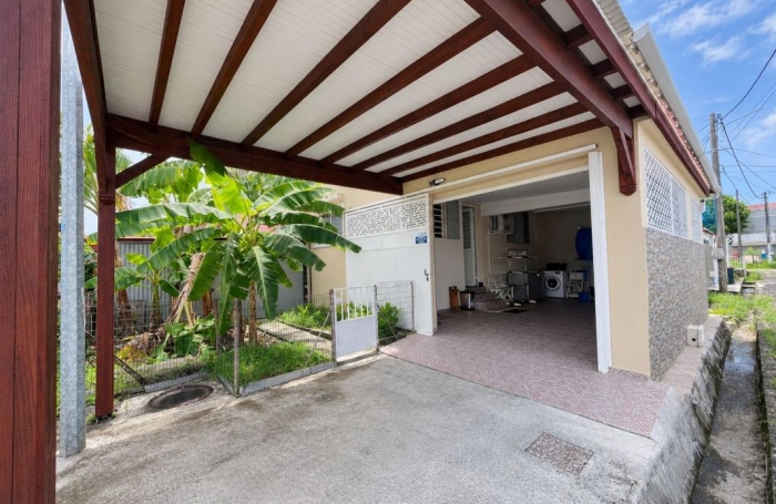 Vente Maison 147m&sup2; 5 pièces Les Abymes