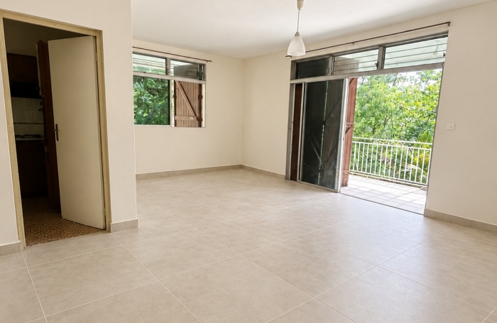 Vente Maison 232m&sup2; 5 pièces Gosier