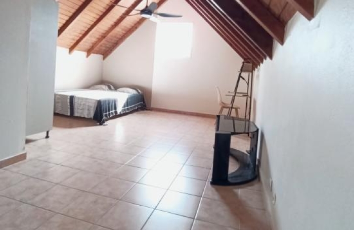 Location Maison 109.69m&sup2; 4 pièces Sainte Rose