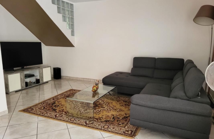 Vente Maison 278m&sup2; 7 pièces Gourbeyre