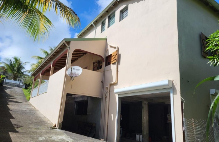 Vente Maison 278m&sup2; 7 pièces Gourbeyre