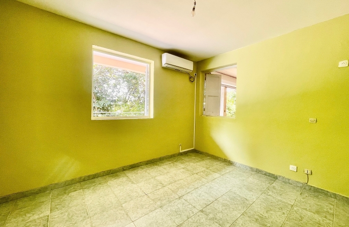 Appartement 2 pi&egrave;ces - Les Abymes - LONGFORT IMMOBILIER