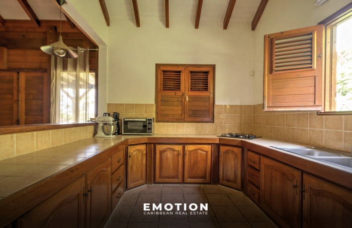 Maison T3 de 88 m2, avec terrasse - Bouillante, Guadeloupe