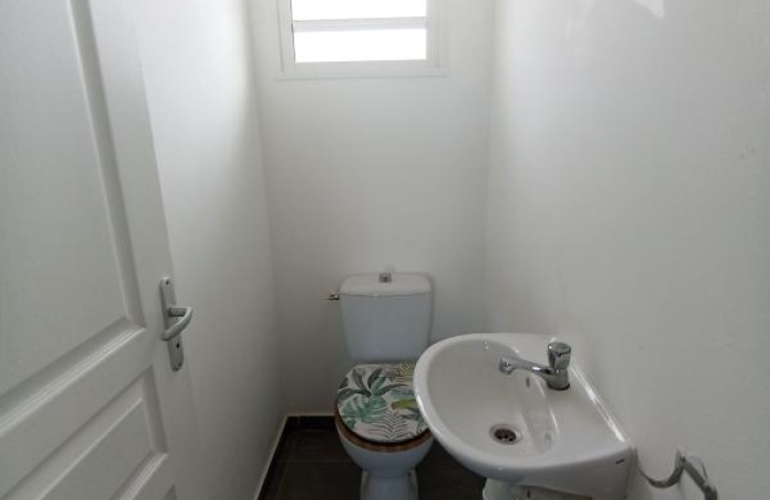 Location Maison 110.6m&sup2; 5 pièces Petit-Bourg