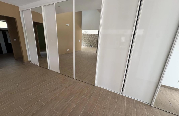 Location Maison 170.5m&sup2; 5 pièces Les Abymes