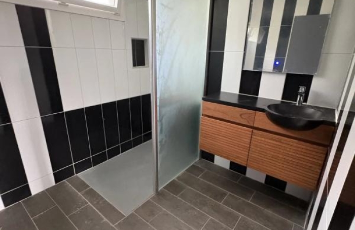 Location Maison 170.5m&sup2; 5 pièces Les Abymes
