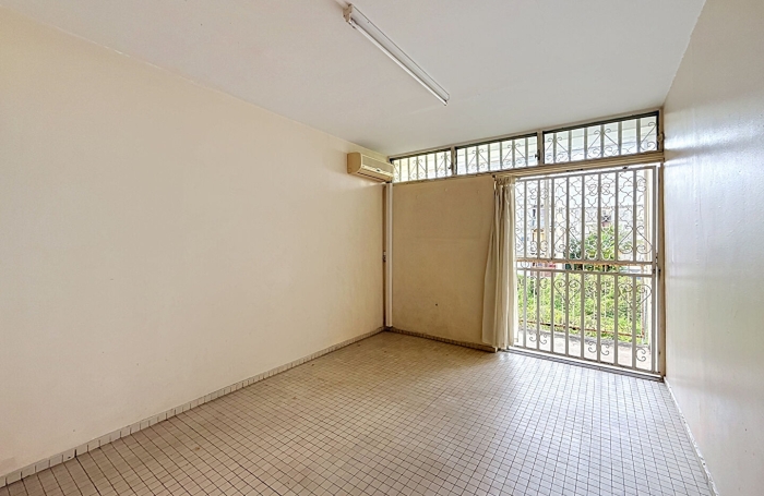 Vente Appartement 45m&sup2; 3 pi&egrave;ces Les Abymes
