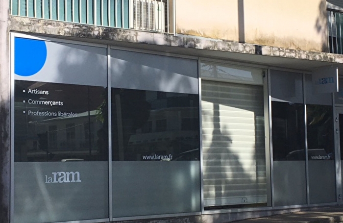 Location Local commercial 52m² Cayenne