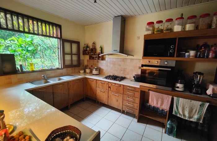 Vente Maison 141m&sup2; 4 pièces Remire Montjoli