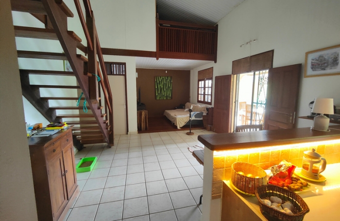 Vente Maison 141m&sup2; 4 pièces Remire Montjoli