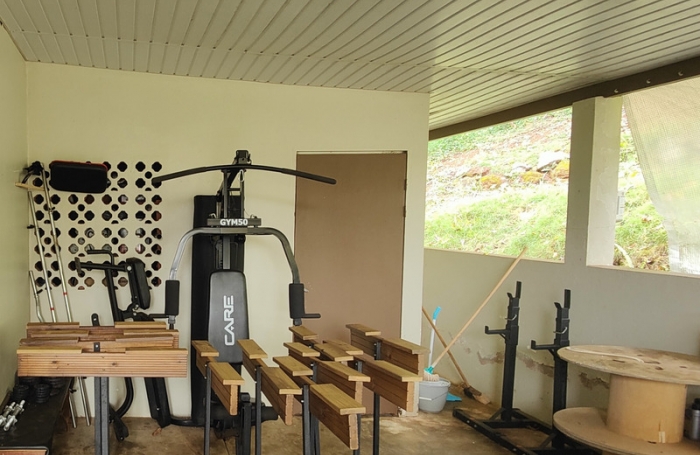 Vente Maison 141m&sup2; 4 pièces Remire Montjoli