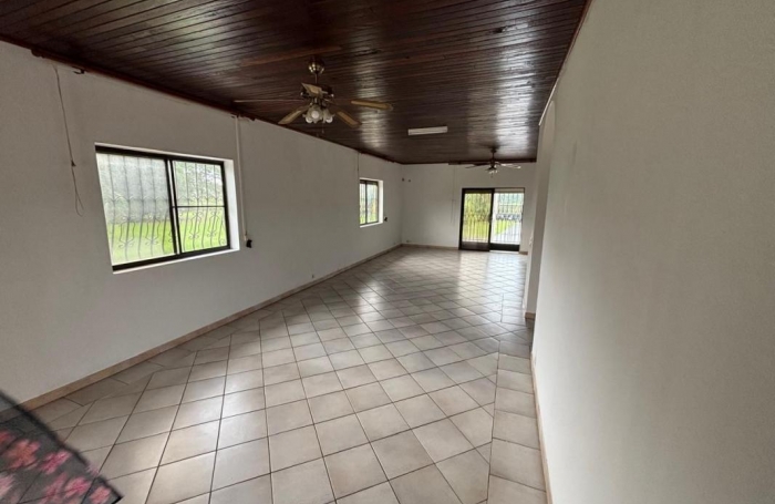 Location Maison 194m&sup2; 4 pi&#232;ces Macouria Tonate