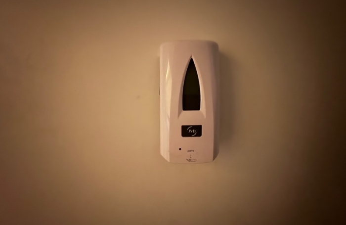 Location Local commercial 147m&sup2; 10 pi&#232;ces Cayenne