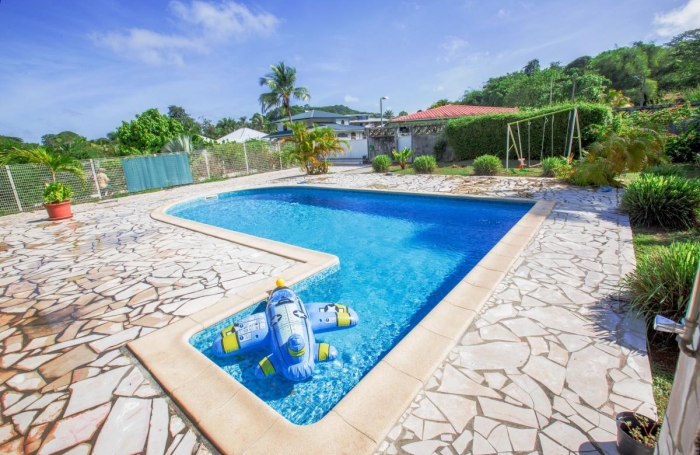 Vente Maison 133m&sup2; 4 pièces Remire Montjoli