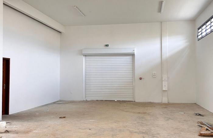 Location Entrepot 210m² Cayenne