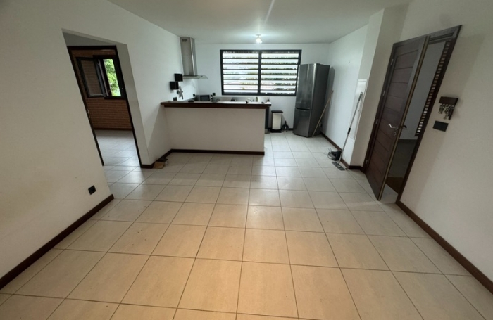 Vente Appartement 61m&sup2; 3 pièces Remire Montjoli