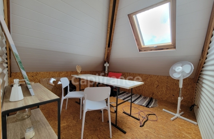 Location Bureaux 90m&sup2; 7 pièces Matoury