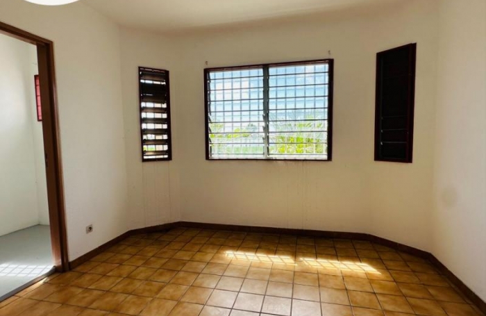 Vente Appartement 60.64m&sup2; 2 pièces Kourou