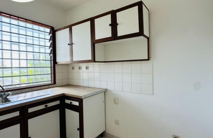 Vente Appartement 60.64m&sup2; 2 pièces Kourou