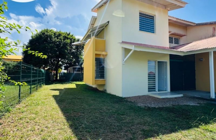 Vente Maison 75m&sup2; 3 pièces Kourou