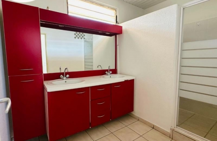 Vente Maison 75m&sup2; 3 pièces Kourou