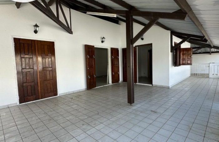 Vente Maison 153m&sup2; 6 pièces Kourou