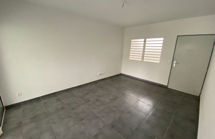 Location Appartement 37.42m&sup2; 1 pi&#232;ce Remire Montjoli