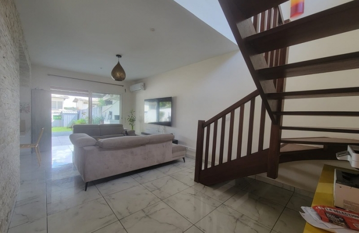 Vente Maison 85m&sup2; 4 pièces Remire Montjoli